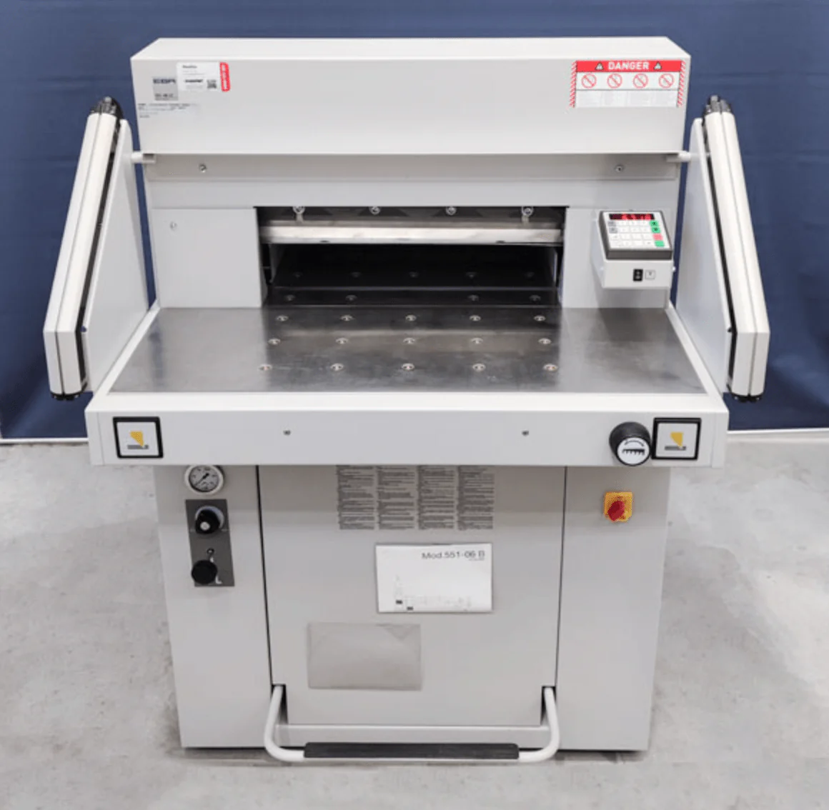 Tăiere de precizie cu EBA 551-06 LT – perfecțiune germană în fiecare milimetru